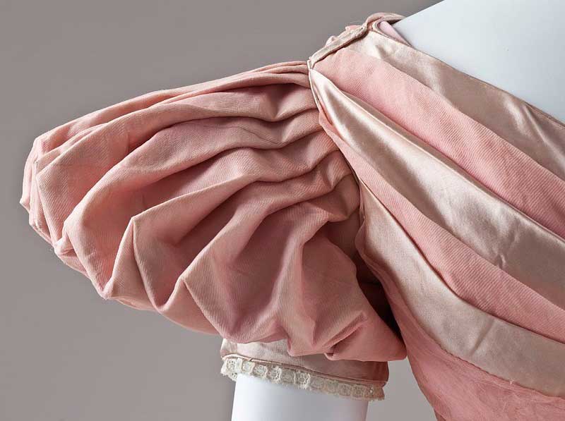 Puff Sleeves